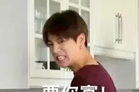 博乐坊app官网会员登录 チェ・グァンスに1打を打ったまま最後のラウンドを始めたキム・ギョンテは1番ホール（パー5）で長いイーグルパートホールを少し戻って残念ながらバディにとどまったが