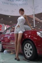 letou手机 それらの 1 つは誇らしげにカラフルな画面を展開します。